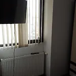 до 25 човека Hotel