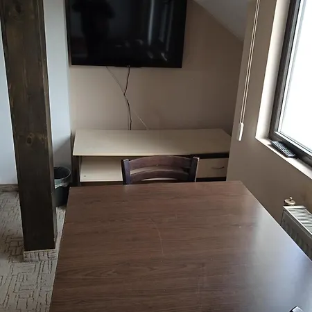 до 25 човека 2*