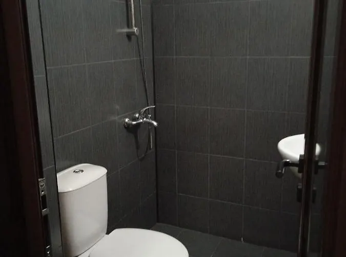 до 25 човека Отель 2*